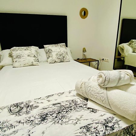 Calle Perez De Castro Cordoba Ngoại thất bức ảnh